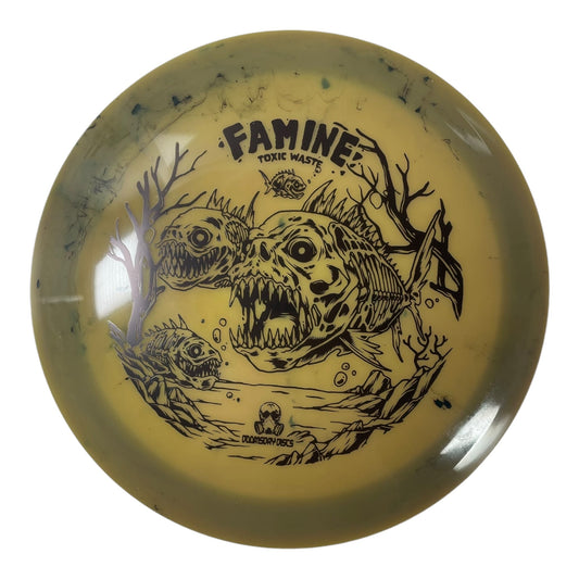 Doomsday Discs Famine | Toxic Waste | Brown/Black 172g Disc Golf