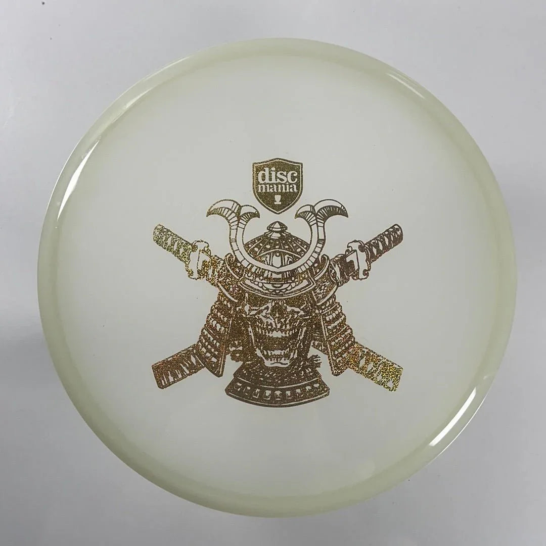 Discmania Sensei | Active Premium Glow | White/Gold 175g Disc Golf