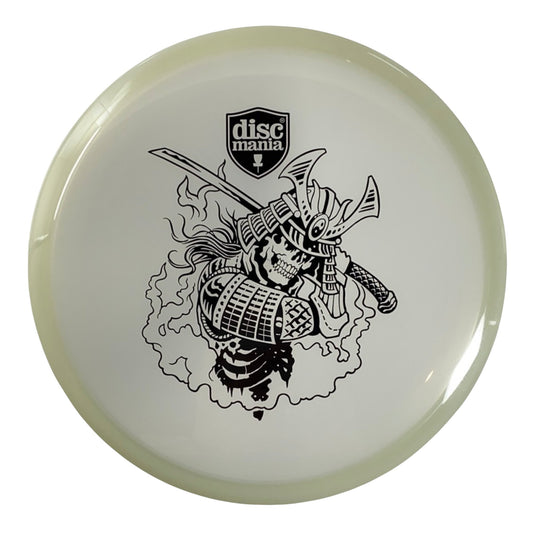 Discmania Shogun | Active Premium Glow | White/Black 174-180g Disc Golf