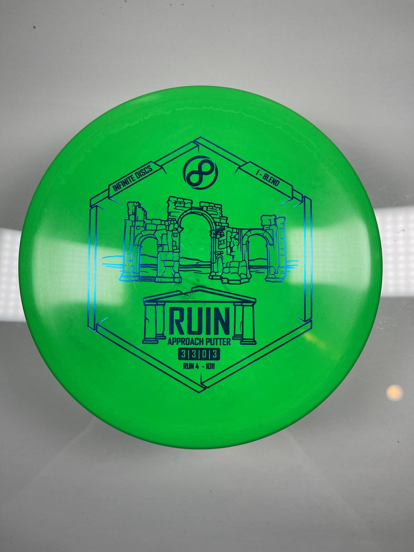 Infinite Discs Ruin | I-Blend | Green/Blue 169g Disc Golf